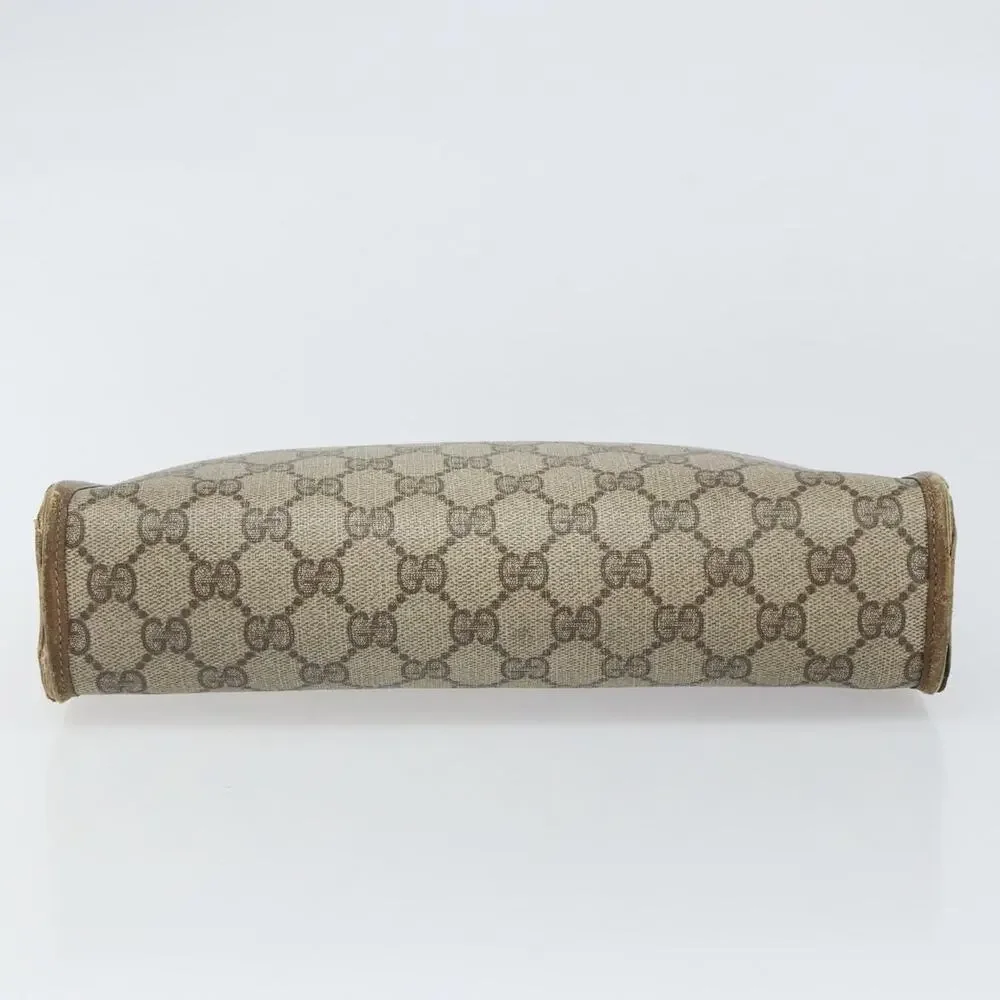 Gucci GG Supreme Clutch Bag Beige